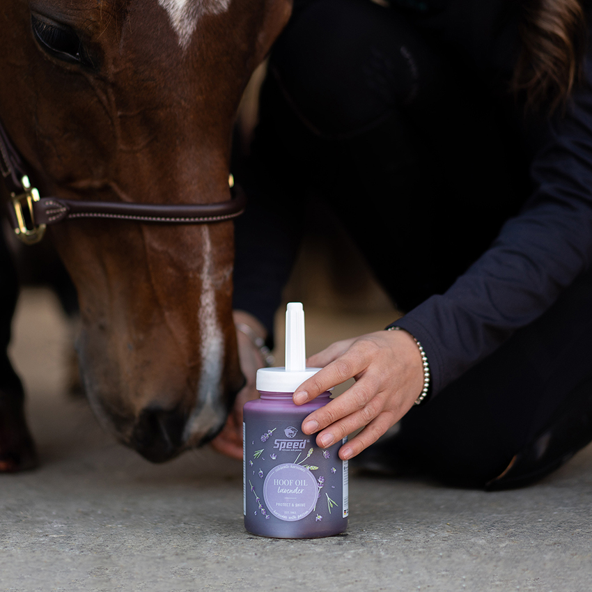 Speed hoof oil lavender sfeer 2